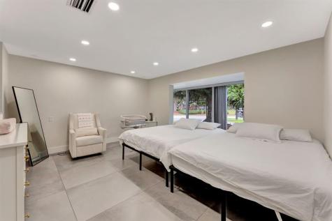 3501 Keyser Avenue Hollywood FL 33021