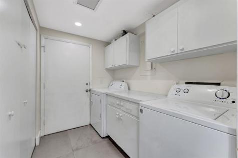 3501 Keyser Avenue Hollywood FL 33021