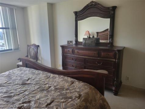 2401 S Ocean Drive Hollywood FL 33019