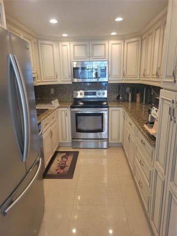 2401 S Ocean Drive Hollywood FL 33019