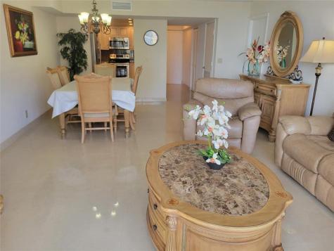 2401 S Ocean Drive Hollywood FL 33019