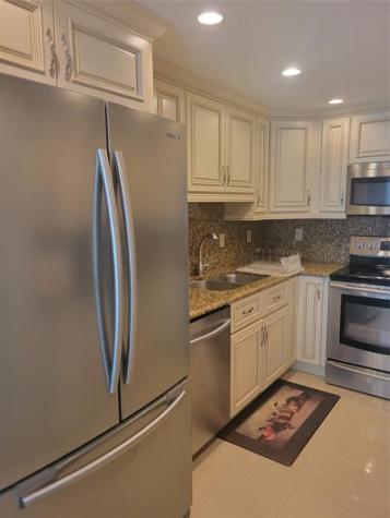 2401 S Ocean Drive Hollywood FL 33019