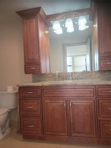 2401 S Ocean Drive Hollywood FL 33019