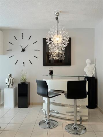 5171 W Oakland Park Boulevard Lauderdale Lakes FL 33313