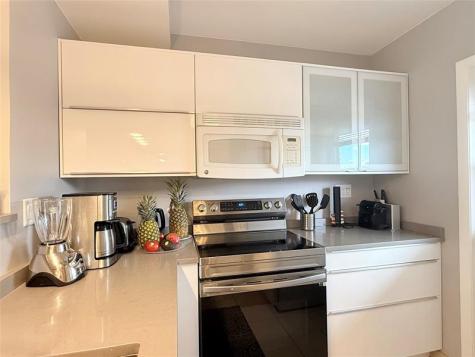 5171 W Oakland Park Boulevard Lauderdale Lakes FL 33313