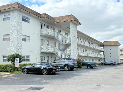 5171 W Oakland Park Boulevard Lauderdale Lakes FL 33313