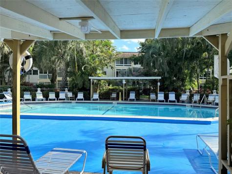 5171 W Oakland Park Boulevard Lauderdale Lakes FL 33313