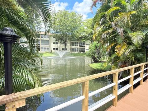 5171 W Oakland Park Boulevard Lauderdale Lakes FL 33313