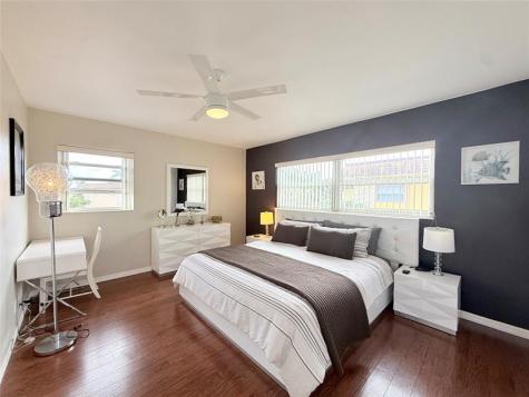 5171 W Oakland Park Boulevard Lauderdale Lakes FL 33313