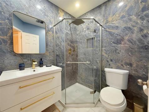 5171 W Oakland Park Boulevard Lauderdale Lakes FL 33313