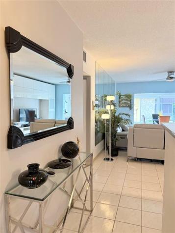 5171 W Oakland Park Boulevard Lauderdale Lakes FL 33313