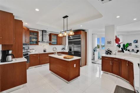 516 Hendricks Isle Fort Lauderdale FL 33301