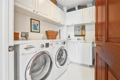 516 Hendricks Isle Fort Lauderdale FL 33301