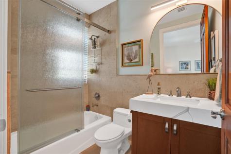 516 Hendricks Isle Fort Lauderdale FL 33301