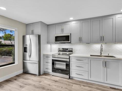 1381 NW 99th Avenue Pembroke Pines FL 33024