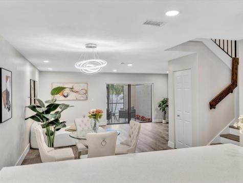 1381 NW 99th Avenue Pembroke Pines FL 33024