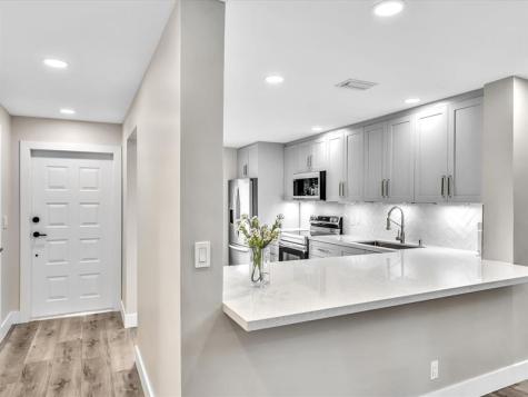 1381 NW 99th Avenue Pembroke Pines FL 33024