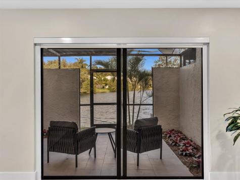 1381 NW 99th Avenue Pembroke Pines FL 33024