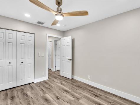 1381 NW 99th Avenue Pembroke Pines FL 33024