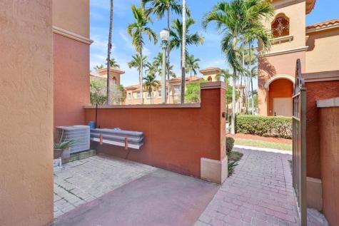 2315 Clipper Place Fort Lauderdale FL 33312