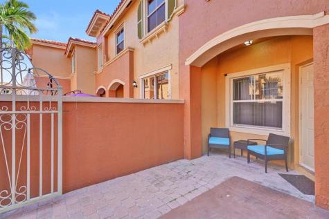 2315 Clipper Place Fort Lauderdale FL 33312