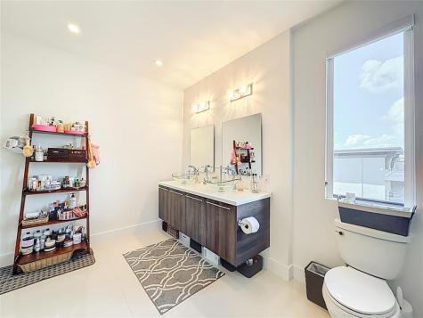 188 SE 4th Terrace Pompano Beach FL 33060