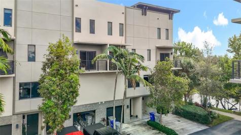 188 SE 4th Terrace Pompano Beach FL 33060