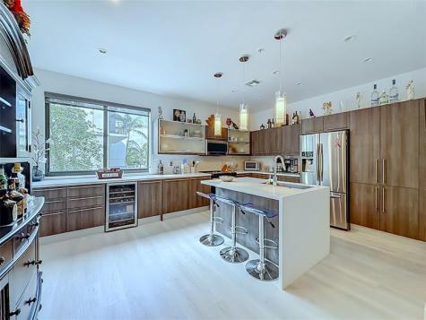 188 SE 4th Terrace Pompano Beach FL 33060