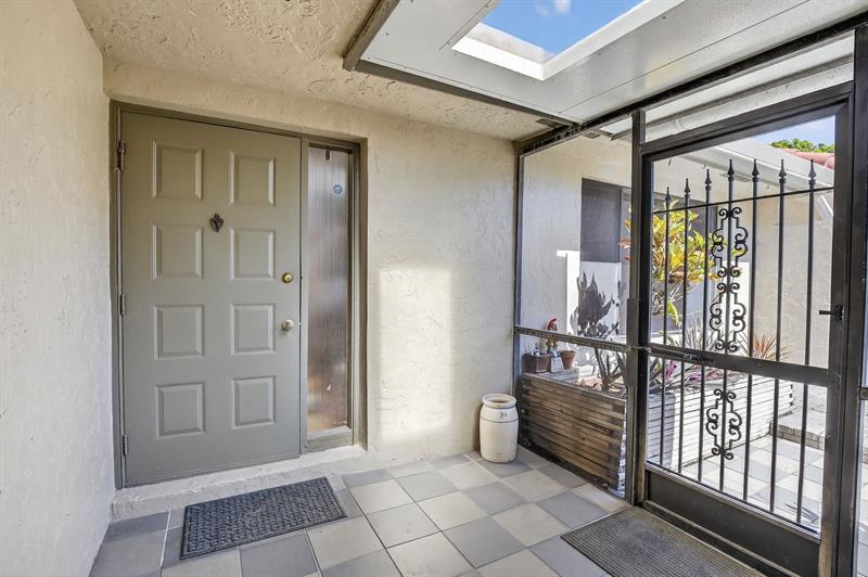 16807 Patio Village Lane Weston FL 33326