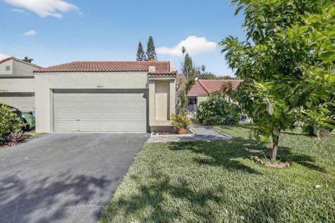 16807 Patio Village Lane Weston FL 33326