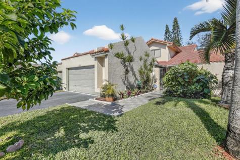16807 Patio Village Lane Weston FL 33326