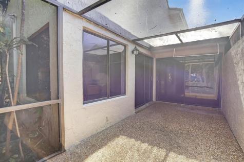 16807 Patio Village Lane Weston FL 33326