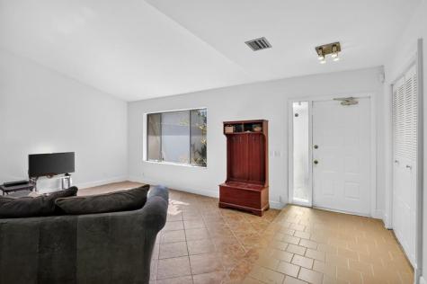 16807 Patio Village Lane Weston FL 33326