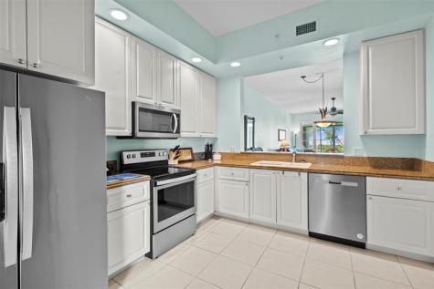 23 Harbour Isle Drive Hutchinson Island FL 34949