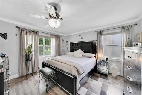9281 Sunrise Lakes Boulevard Sunrise FL 33322