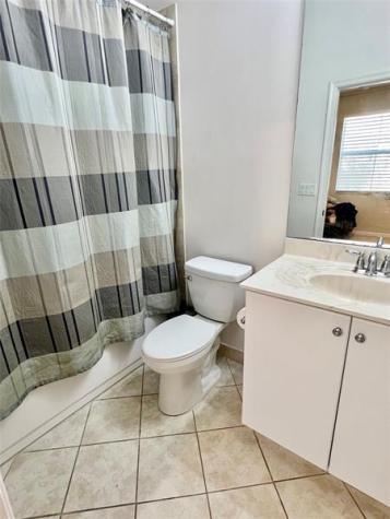12641 NW 32nd Place Sunrise FL 33323
