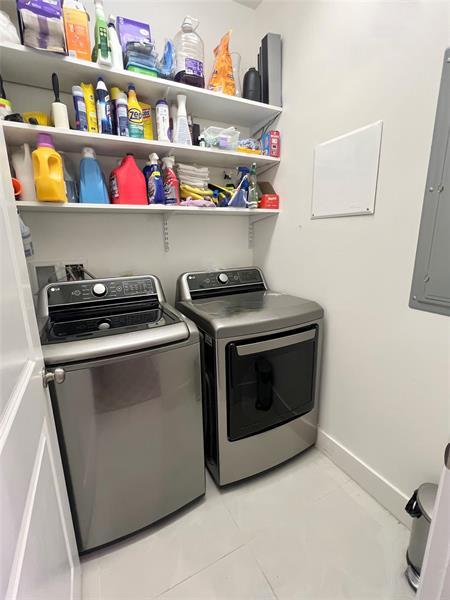 12641 NW 32nd Place Sunrise FL 33323