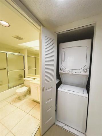 1803 Eleuthera Point Coconut Creek FL 33066
