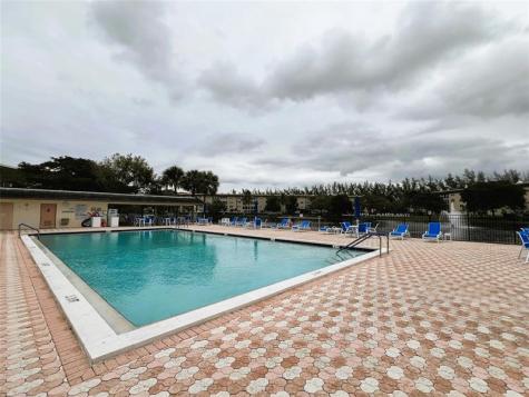 1803 Eleuthera Point Coconut Creek FL 33066