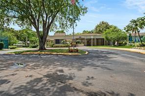 504 Gardens Drive Pompano Beach FL 33069