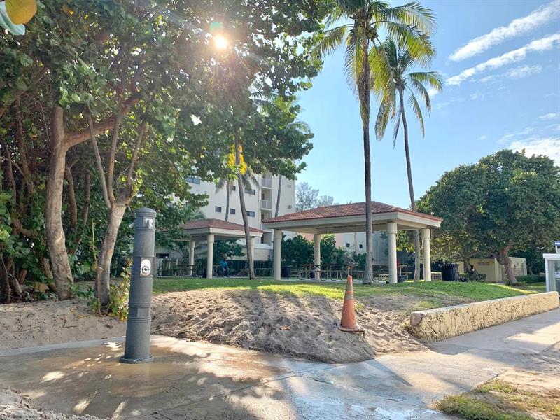 2850 NE 14th Street Pompano Beach FL 33062