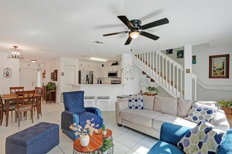 8964 NW 38th Drive Coral Springs FL 33065