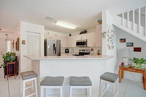 8964 NW 38th Drive Coral Springs FL 33065