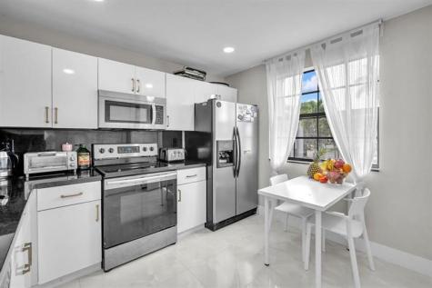 3571 Magellan Circle Aventura FL 33180