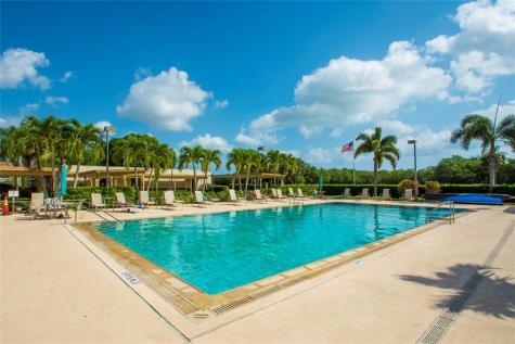85 NW Crooked Tree Lane Vero Beach FL 32962