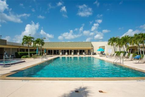 85 NW Crooked Tree Lane Vero Beach FL 32962