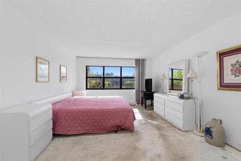 4900 N Ocean Boulevard Lauderdale By The Sea FL 33308