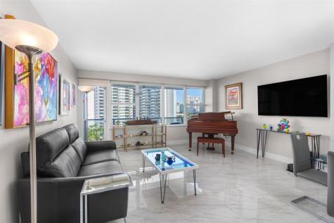 3333 NE 34th Street Fort Lauderdale FL 33308