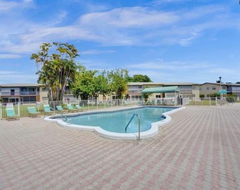 7505 NW 5th Place Margate FL 33063