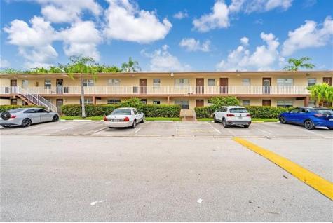 7505 NW 5th Place Margate FL 33063